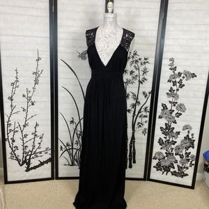 BCBGMaxAzria Knit Crochet Maxi Dress Black Women M Elastic Waist Plunge Neckline